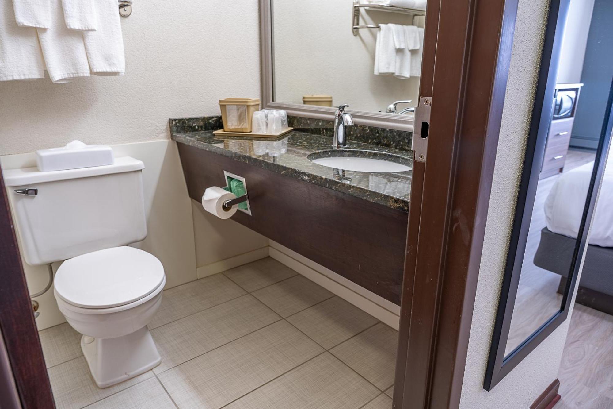 Quality Inn Milan-Sandusky Exterior photo